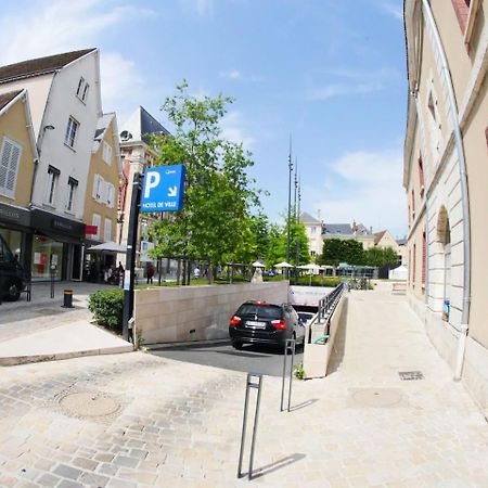 Coeur De Ville, Calme, Spacieux,Parking Et Wifi ! Chartres Exterior foto